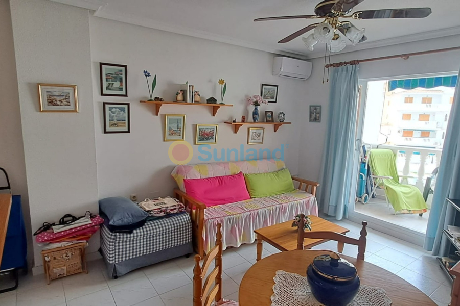 Resale - Apartment - La Mata