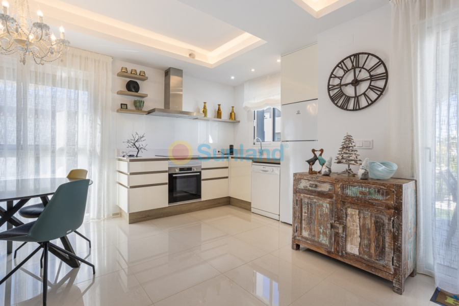 Segunda mano - Ático - Quesada