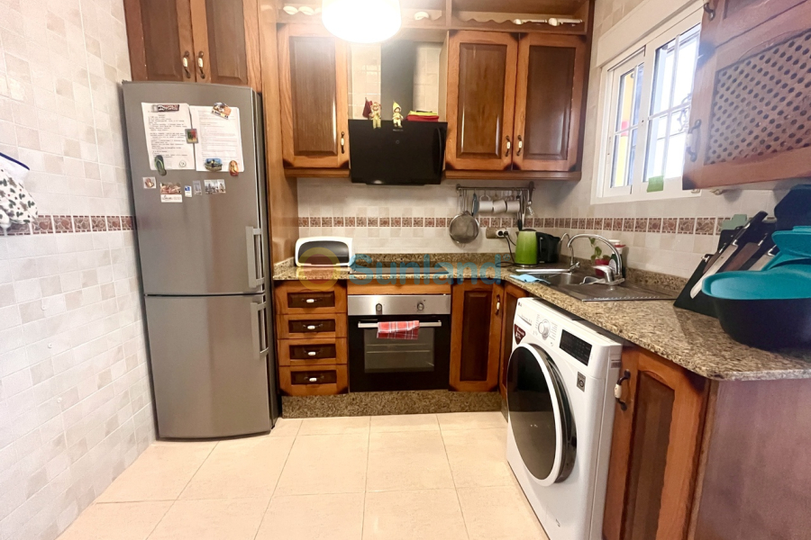 Resale - A - Cabo Roig