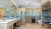 Resale - Villa - Benahavis - La Quinta