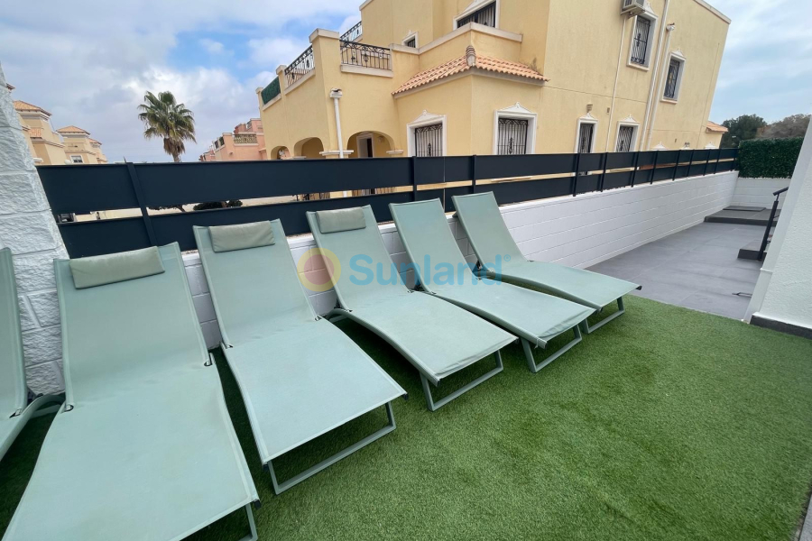 Brukte eiendommer - Villa - Orihuela Costa - Villamartin