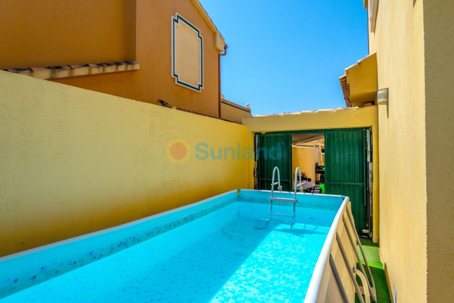 Resale - Terraced house - Orihuela Costa - Campoamor