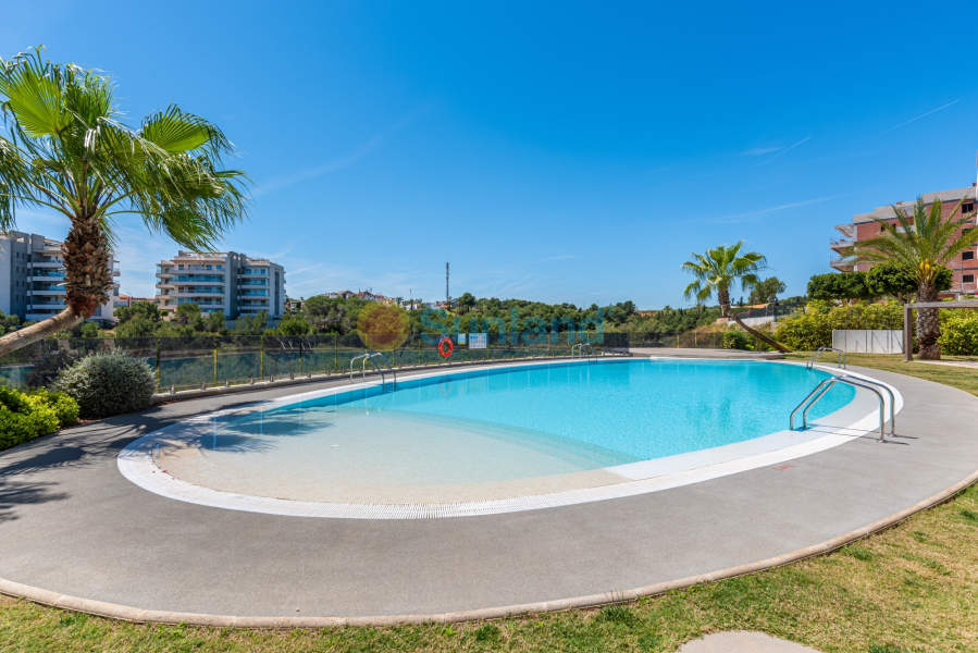 Använda fastigheter - Lägenhet - Orihuela Costa - Los Dolses