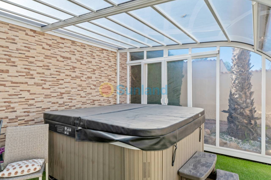 Resale - Villa - Ciudad Quesada