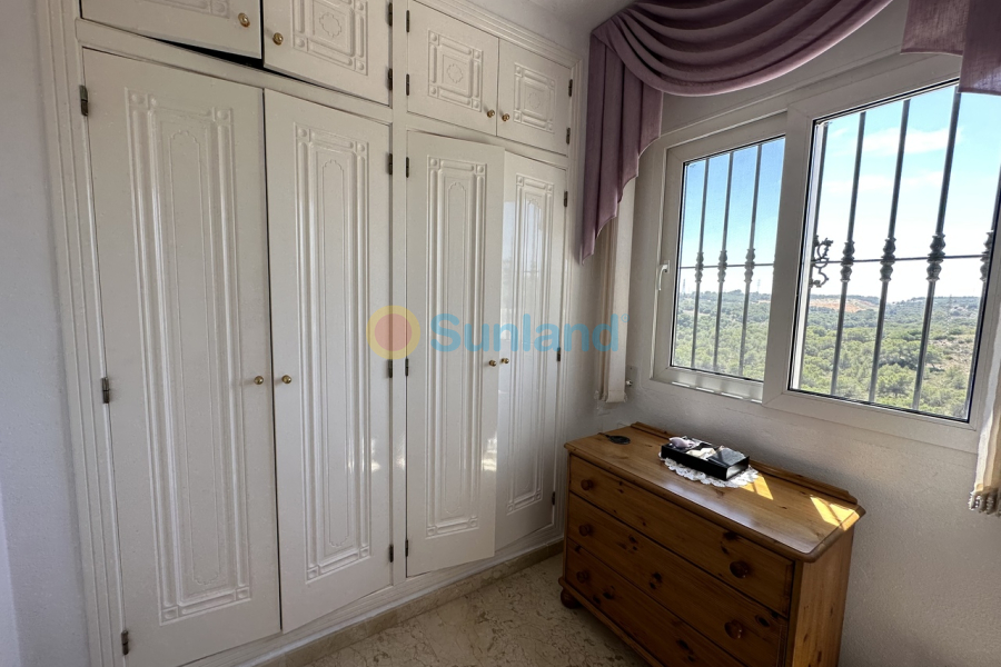 Resale - V - Las Ramblas