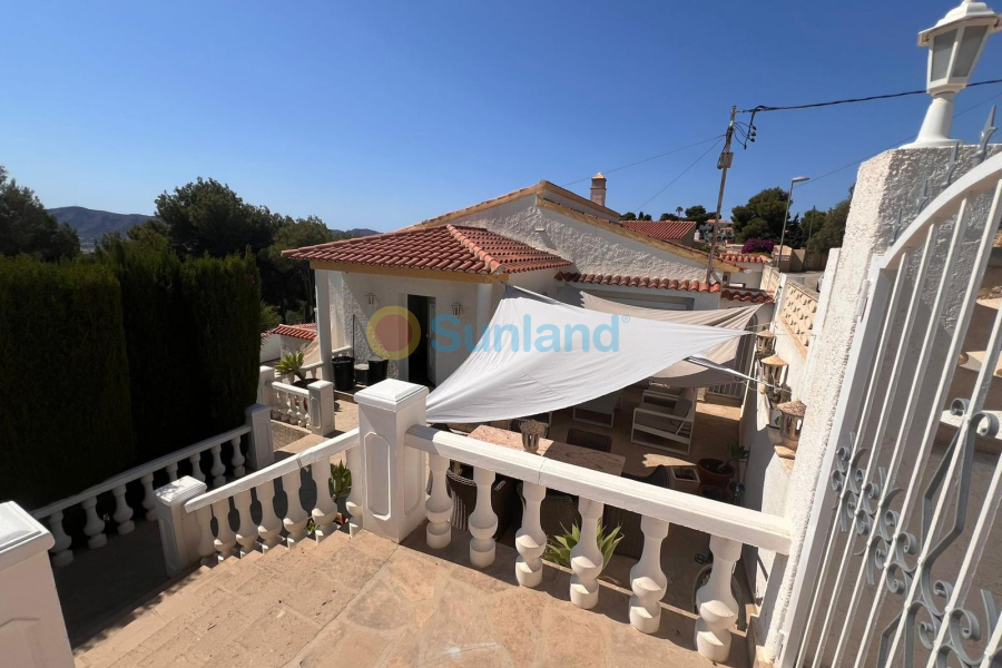 Använda fastigheter - Villa - La Nucía - Monte Bello