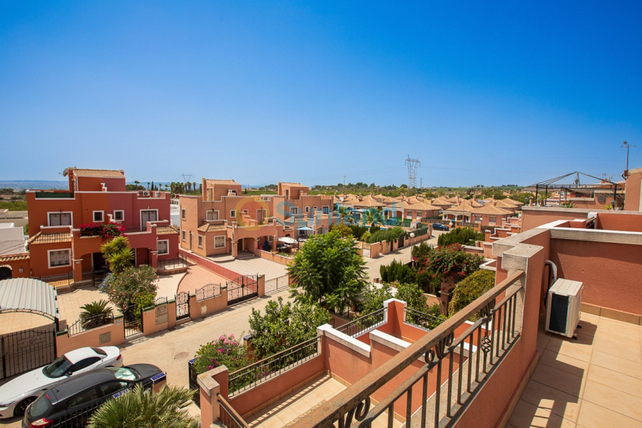 Segunda mano - Chalet - Los Montesinos - La Herrada