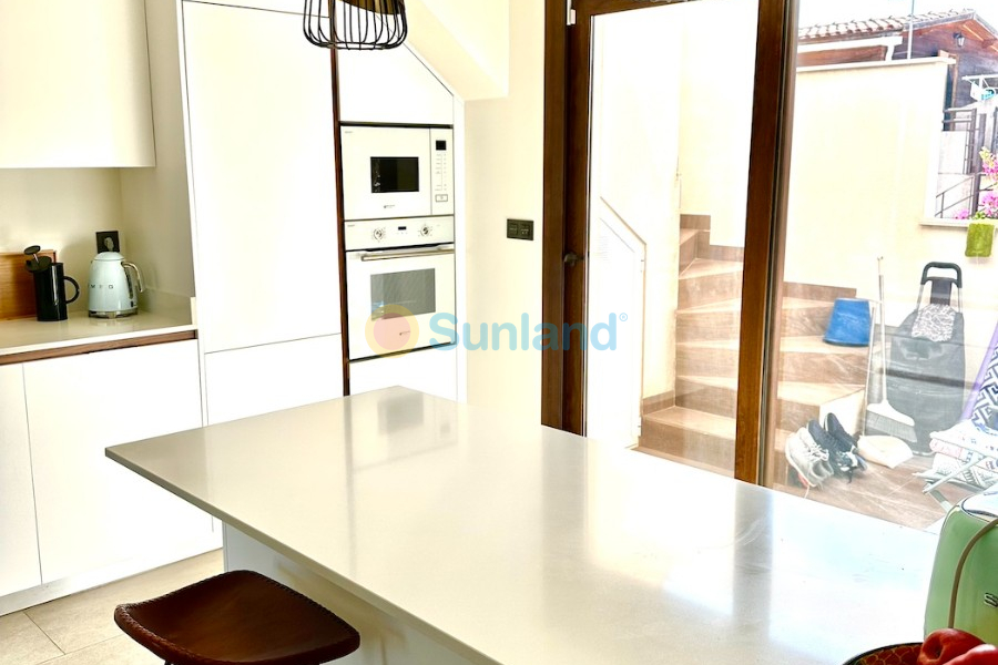 Resale - Townhouse - Torrevieja - 