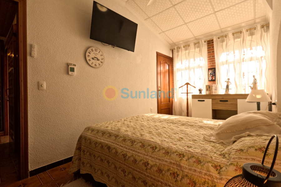 Brukte eiendommer - Rekkehus - Torrevieja - El Acequión - Los Náufragos