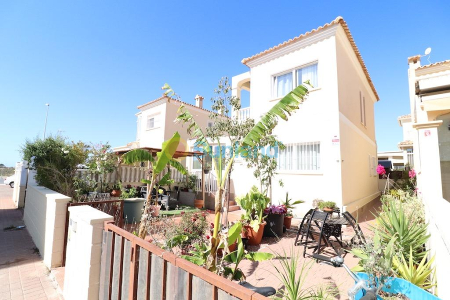 Brukte eiendommer - Villa - Orihuela Costa - Lomas De Cabo Roig