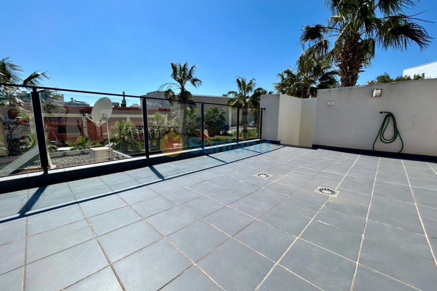 Вторичка - Bилла - Orihuela Costa - Villamartín-Las Filipinas