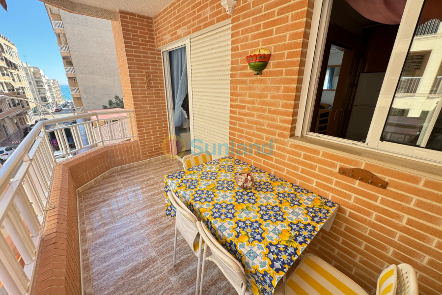 Resale - Apartment - Guardamar del Segura - 