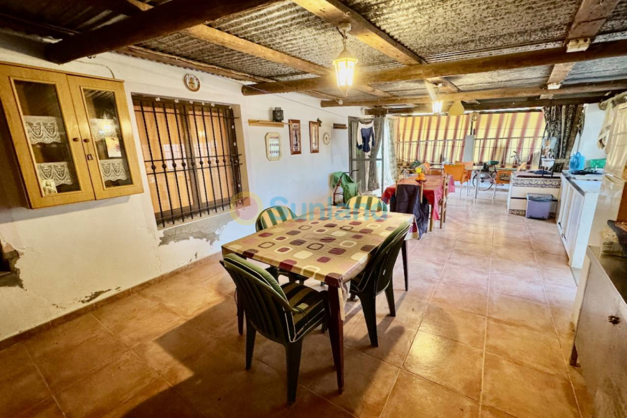 Resale - Villa - Guardamar del Segura