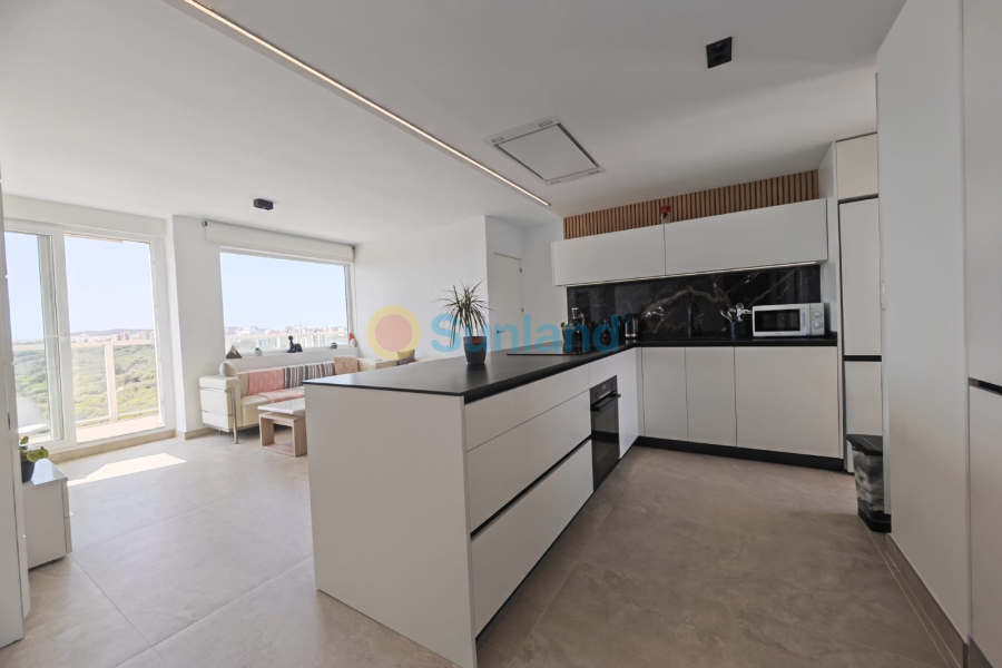 Resale - Apartment - Guardamar del Segura - 