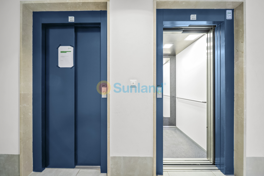 Använda fastigheter - Apartamento - Torrevieja - La Mata