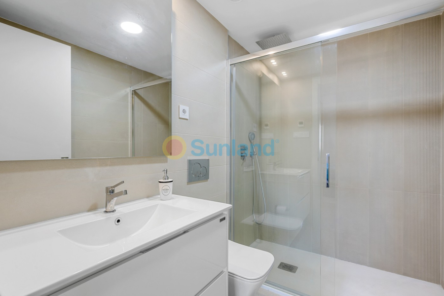 Resale - Apartment - Orihuela Costa - Punta Prima