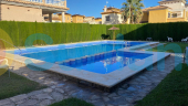 Resale - Villa - Orihuela Costa - Los Altos