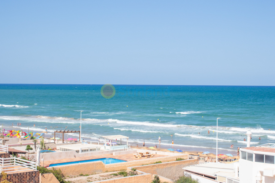 Resale - Apartment - Torrevieja - La Mata