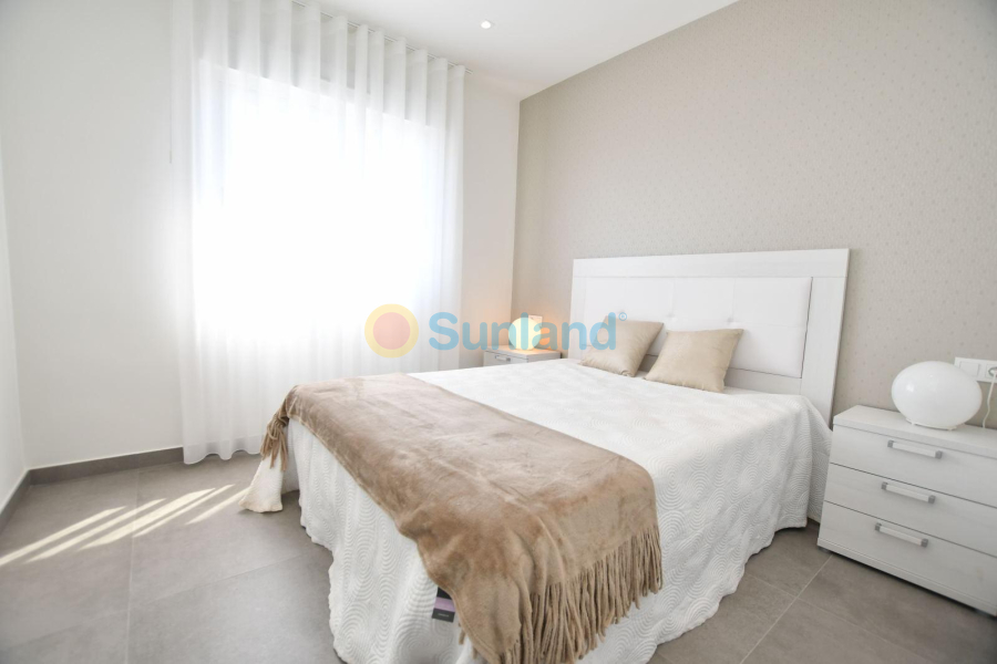 New Build - Top Floor Bungalow - San Miguel De Salinas - La Cañada