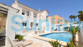 Resale - Villa - Orihuela Costa - Villamartin