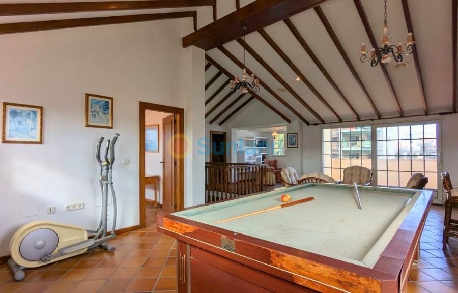 Verkauf - Detached Villa - Mil Palmeras
