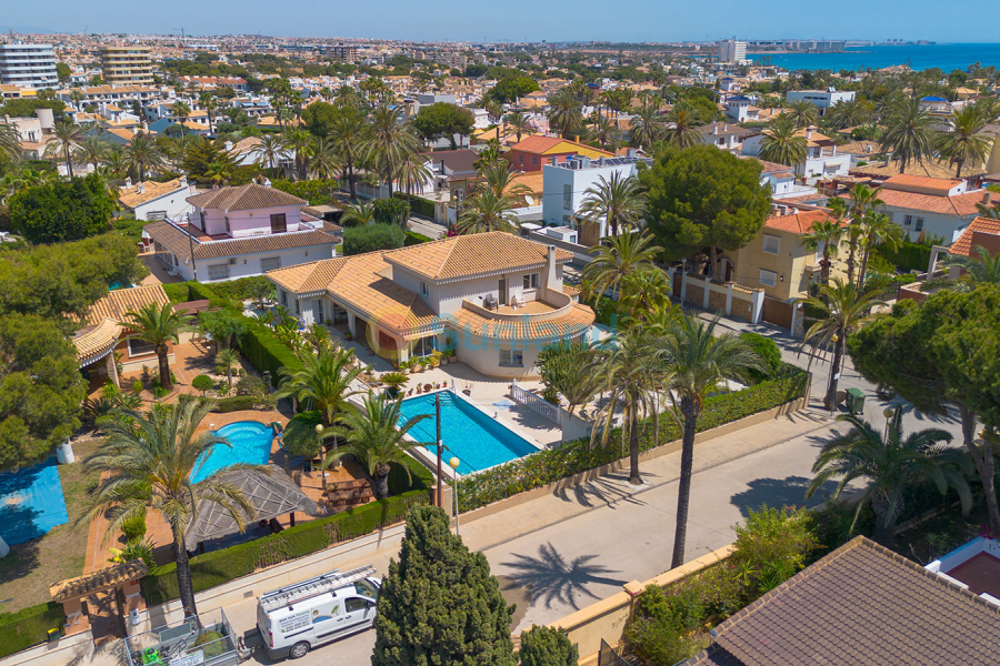 Вторичка - Bилла - Orihuela Costa - Cabo Roig