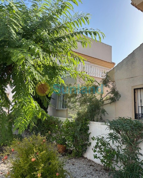 Brukte eiendommer - Detached Villa - Ciudad Quesada - Airstrip