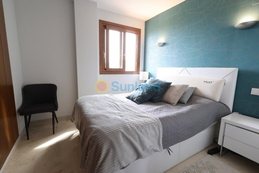 Resale - P - Torrevieja - Punta Prima