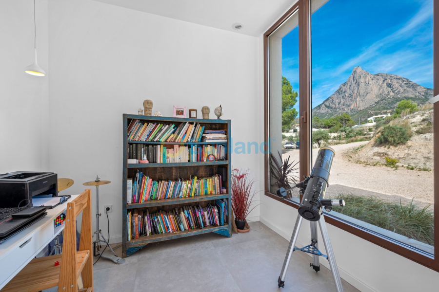 Använda fastigheter - Villa - Finestrat