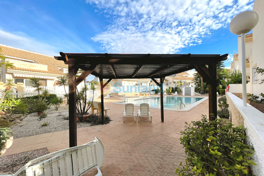 Brukte eiendommer - Detached Villa - Ciudad Quesada - Airstrip