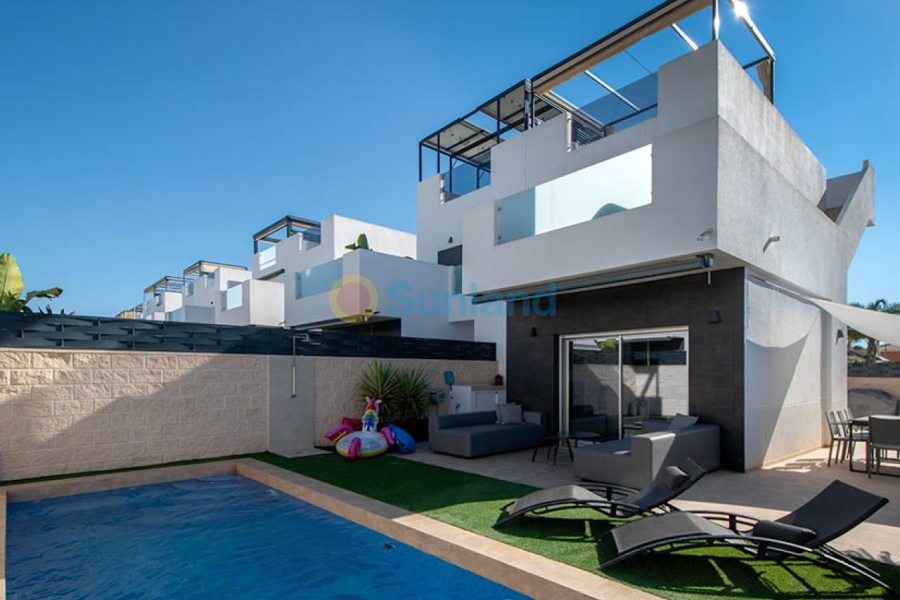 Resale - Villa - Ciudad Quesada