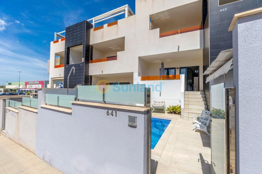 Resale - Apartment - Orihuela Costa - Los Altos