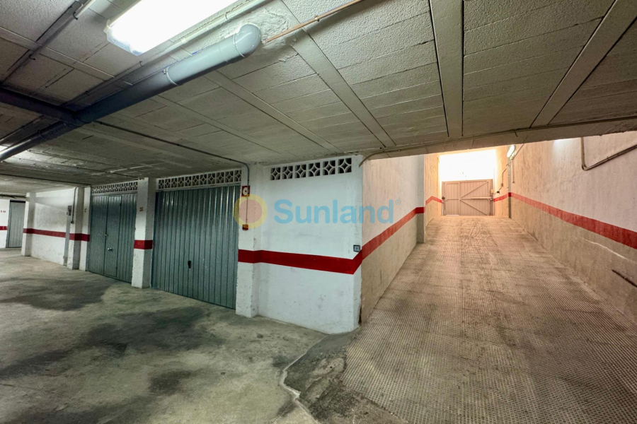 Resale - P - Torrevieja - Centro