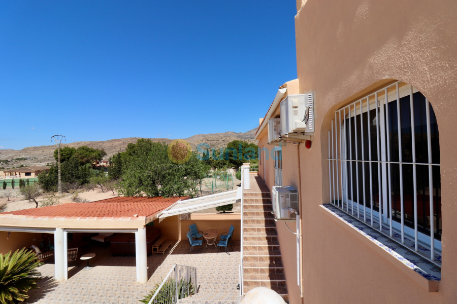 Använda fastigheter - Villa - Alicante - San Vicente del Raspeig