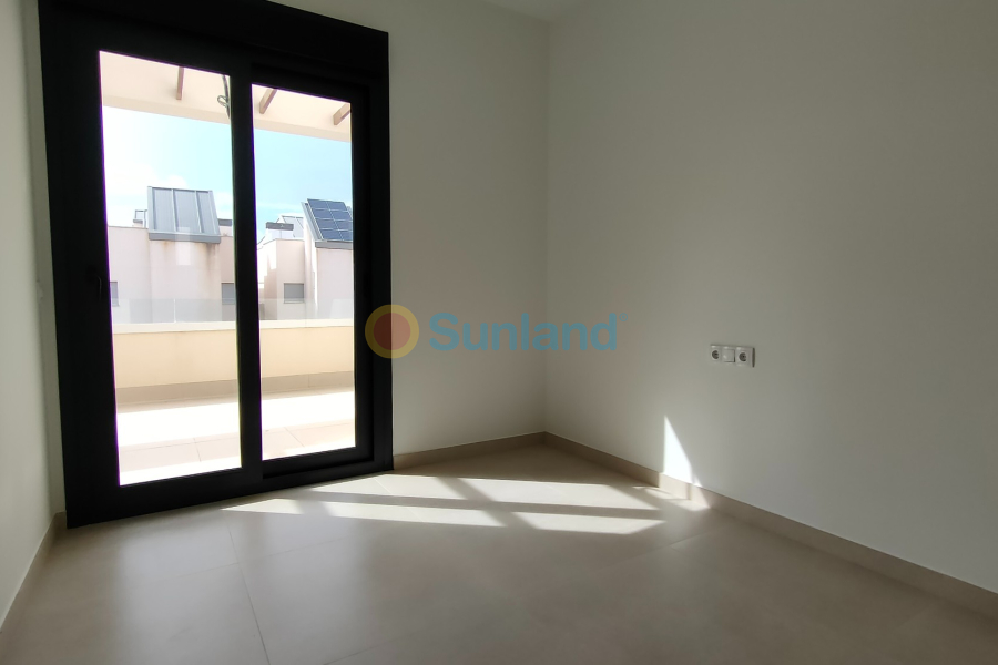 Resale - Townhouse - Torrevieja - El Acequión - Los Náufragos