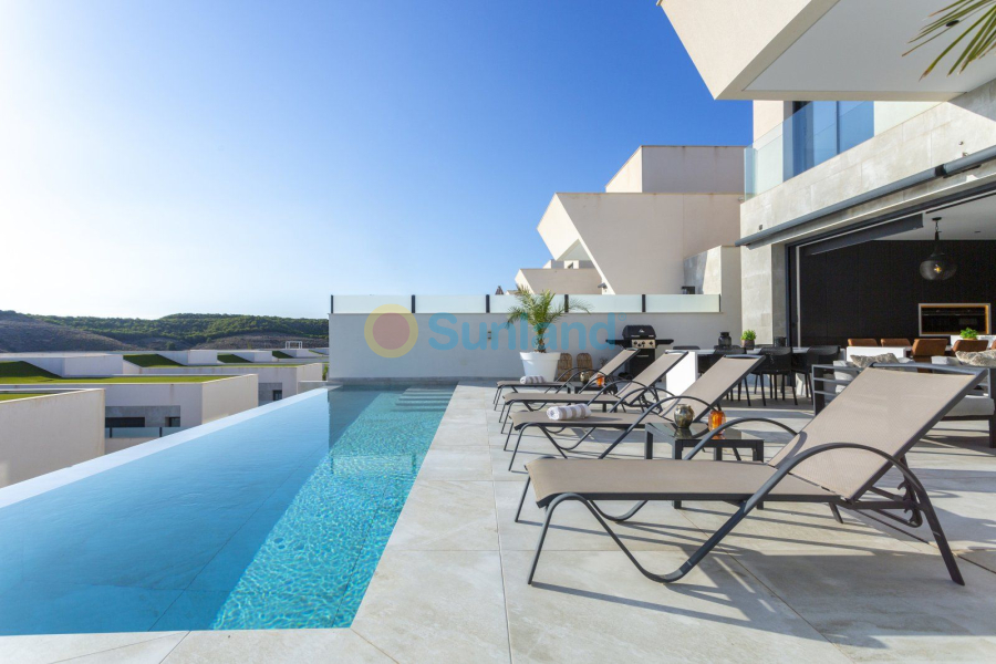 Resale - Villa - Ciudad Quesada