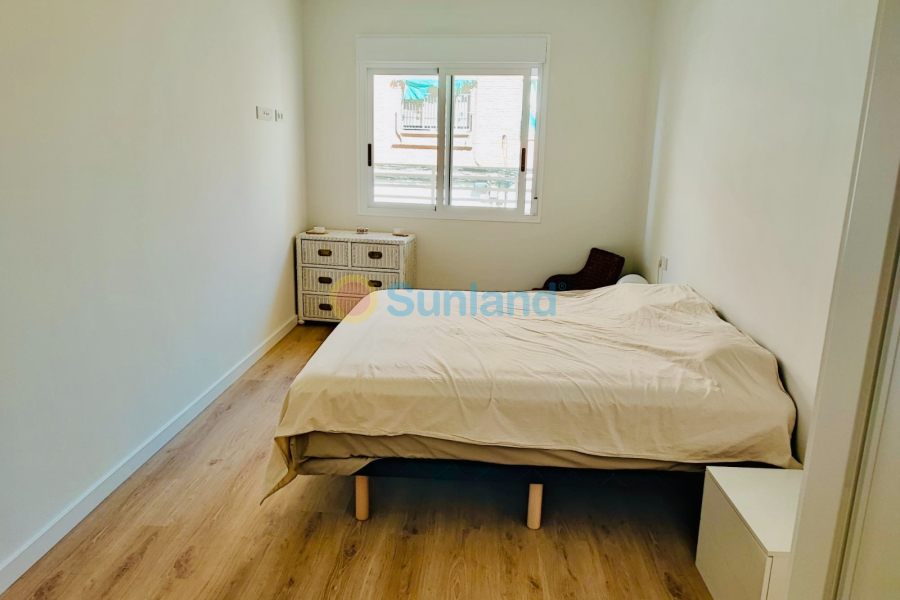 Använda fastigheter - Lägenhet - Torrevieja - Centro