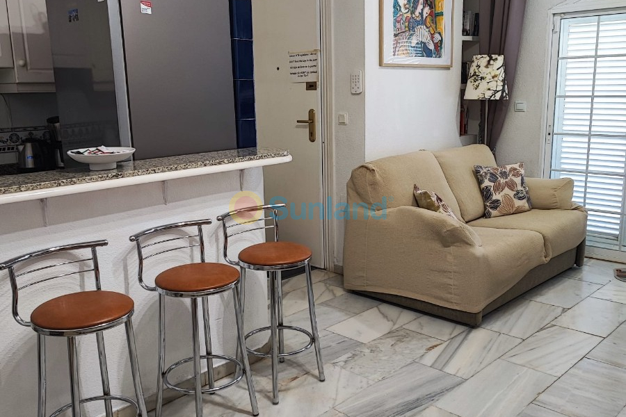 Resale - Apartment - Torrevieja