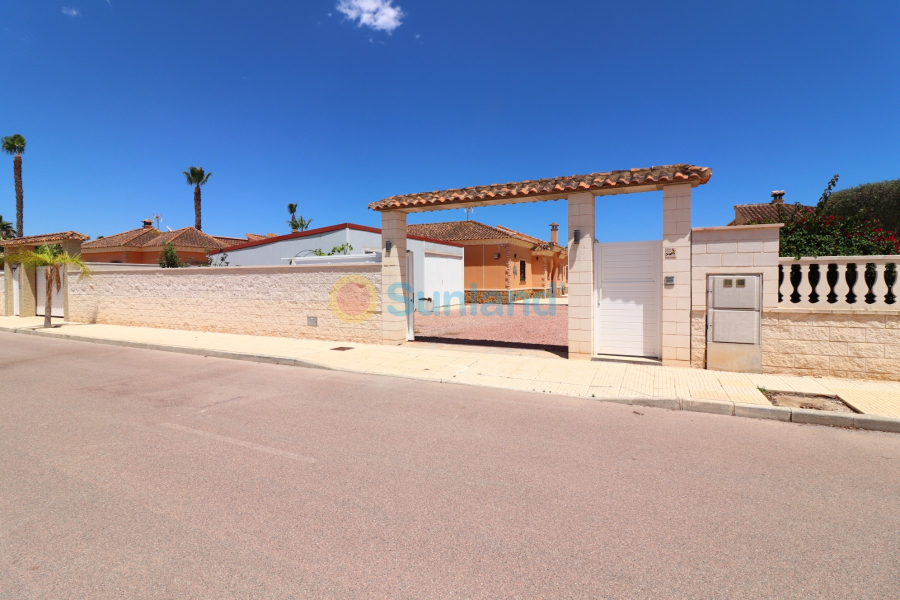 Segunda mano - Chalet - Formentera del Segura - Euroroda