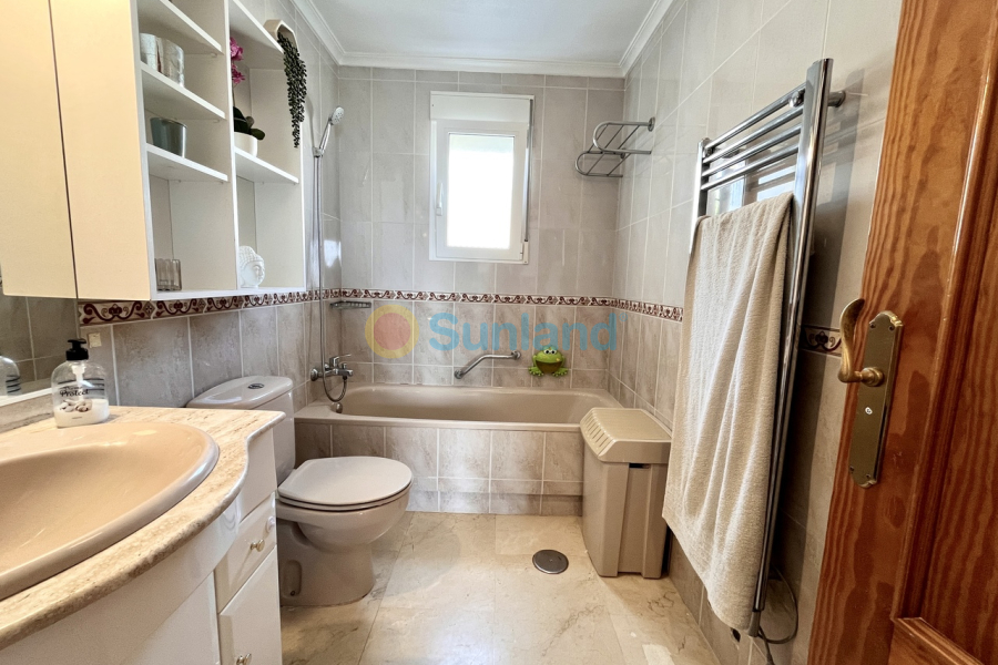 Resale - V - San Miguel De Salinas