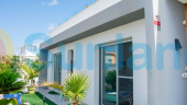 Resale - Villa - Torrevieja - El Chaparral