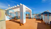 Resale - Chalet - Torrevieja - Los Balcones