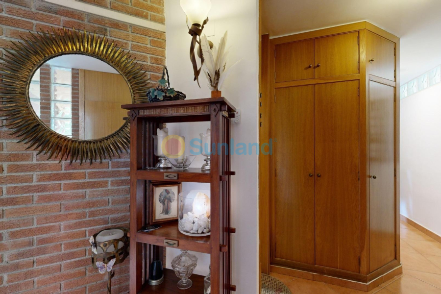 Resale - Villa - San Juan - San Juan de Alicante