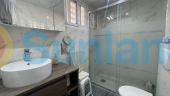 Resale - Apartment - Guardamar del Segura - Puerto Deportivo