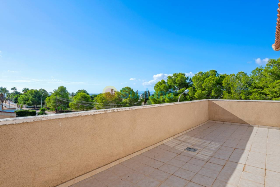 Resale - Villa - Ciudad Quesada