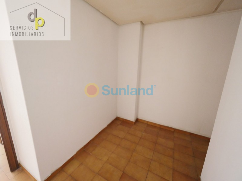 Använda fastigheter - Lägenhet - Alicante - Explanada