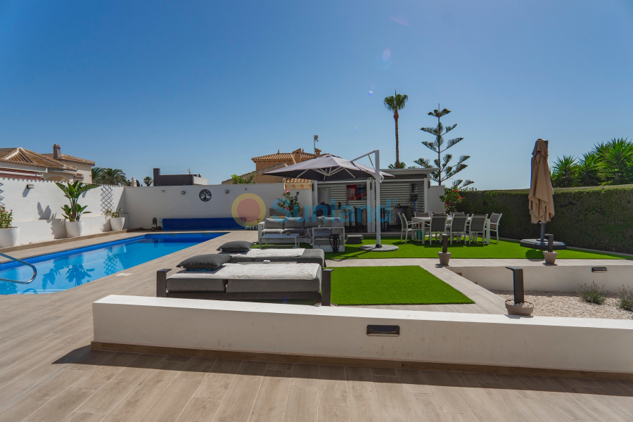 Resale - Villa - Ciudad Quesada - Town Center