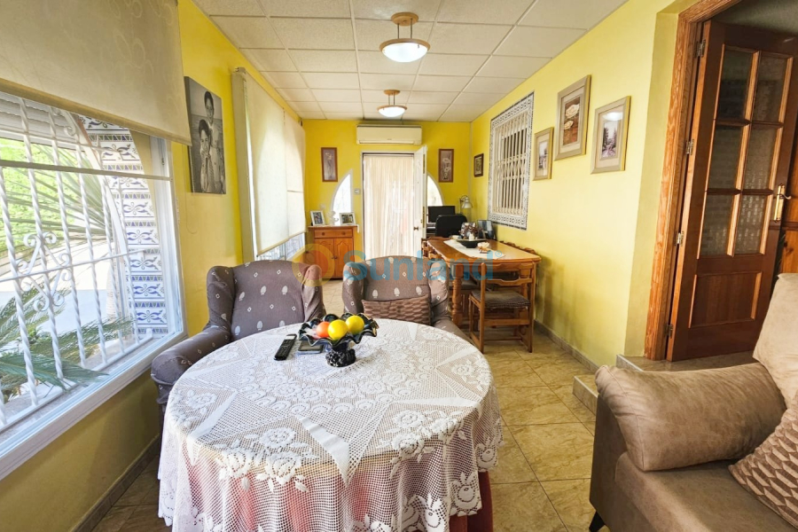 Resale - Apartment - Los Alcázares - 