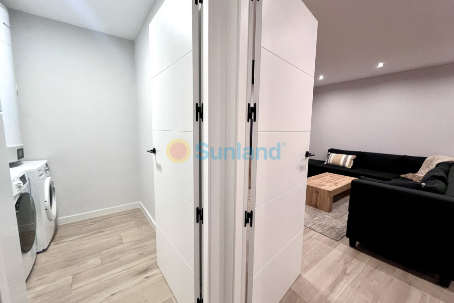 Resale - V - Playa Flamenca