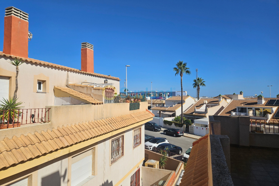 Resale - Apartment - La Zenia - Amapolas